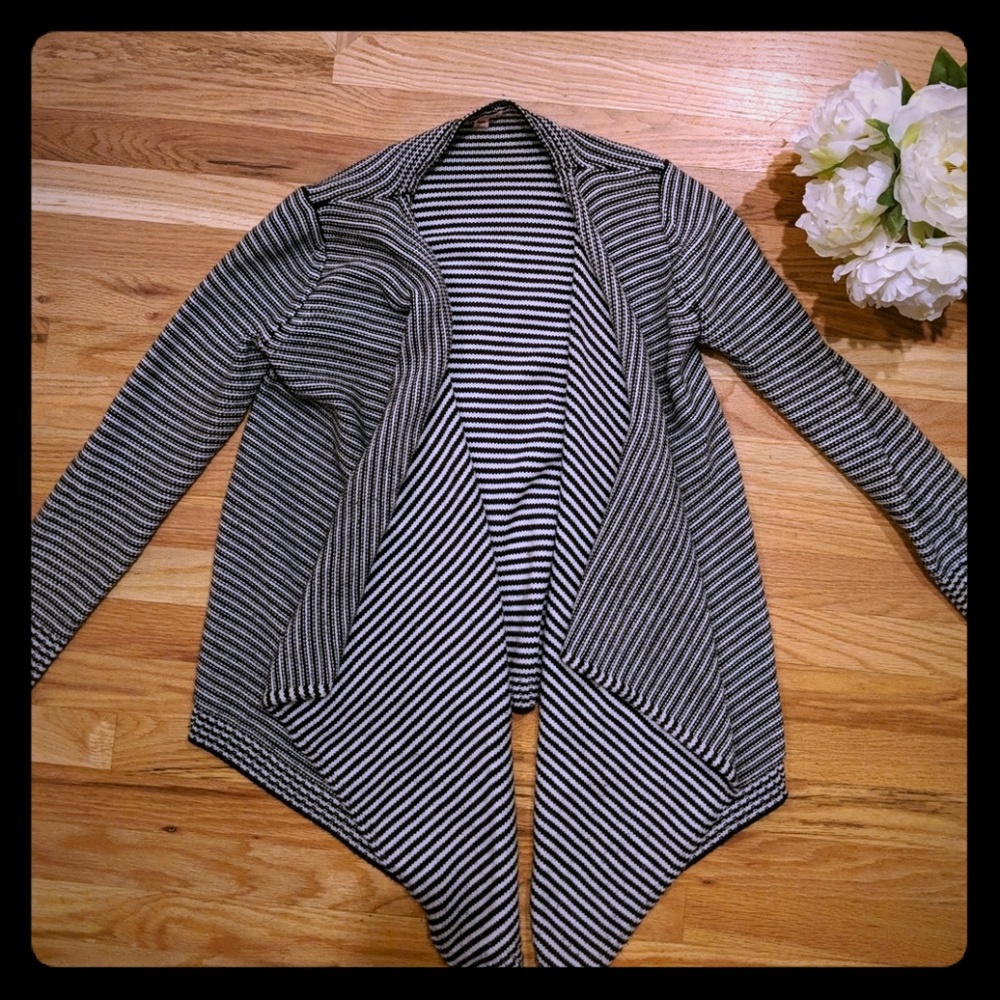 Stripped cardigan